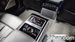 Audi A8 55 TFSI 4WD LWB 2020 года из Южной Кореи