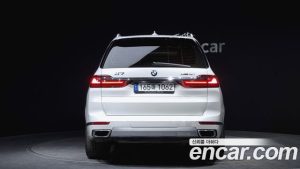 BMW X7 xDrive 40i Design Pure Excellence 7-Seater 2021 года из Южной Кореи