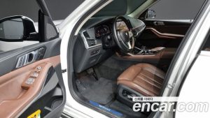 BMW X7 xDrive 40i Design Pure Excellence 7-Seater 2021 года из Южной Кореи