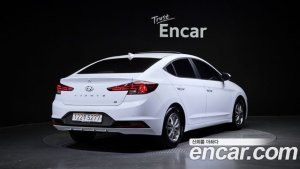 Hyundai AVANTE 1.6 2020 года из Южной Кореи