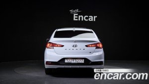 Hyundai AVANTE 1.6 2020 года из Южной Кореи