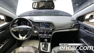 Hyundai AVANTE 1.6 2020 года из Южной Кореи