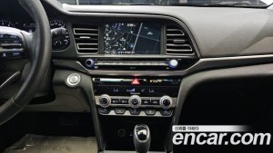 Hyundai AVANTE 1.6 2020 года из Южной Кореи