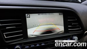 Hyundai AVANTE 1.6 2020 года из Южной Кореи