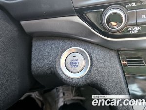Hyundai AVANTE 1.6 2020 года из Южной Кореи