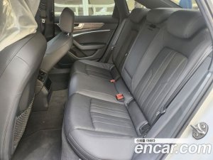 Audi A6 40 TDI Premium 2020 года из Южной Кореи