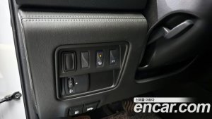 Renault-KoreaSamsung QM6 2.0 GDe Premiere 2WD 2020 года из Южной Кореи