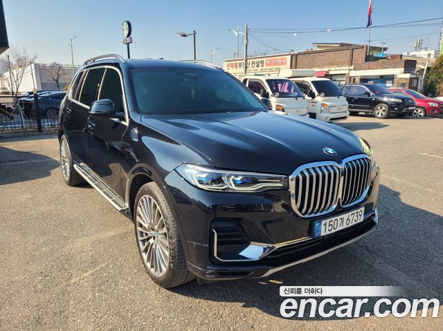 BMW X7 xDrive 40i Design Pure Excellence 7-Seater 2021 года из Кореи