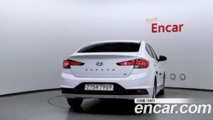Hyundai AVANTE 1.6 2020 года из Южной Кореи