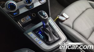 Hyundai AVANTE 1.6 2020 года из Южной Кореи