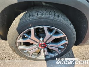 Kia Seltos Дизель 1.6 2WD 2020 года из Южной Кореи