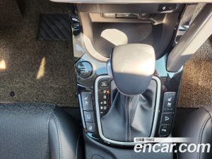 Kia Seltos Дизель 1.6 2WD 2020 года из Южной Кореи