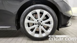 Mercedes-Benz E-Class E300 4MATIC Exclusive 2020 года из Южной Кореи
