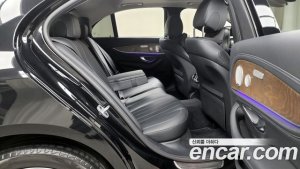 Mercedes-Benz E-Class E300 4MATIC Exclusive 2020 года из Южной Кореи