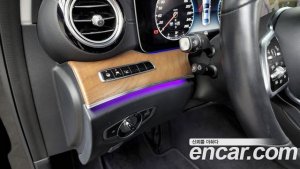 Mercedes-Benz E-Class E300 4MATIC Exclusive 2020 года из Южной Кореи