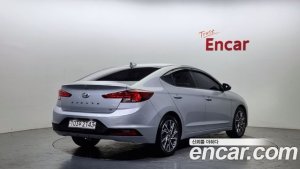 Hyundai AVANTE 1.6 2020 года из Южной Кореи