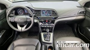 Hyundai AVANTE 1.6 2020 года из Южной Кореи