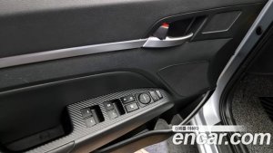 Hyundai AVANTE 1.6 2020 года из Южной Кореи
