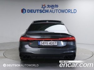Audi A7 50 TDI 4WD Premium 2020 года из Южной Кореи