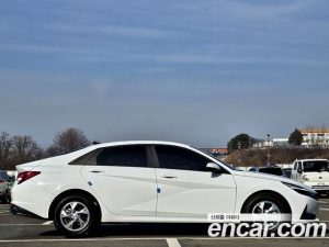 Hyundai AVANTE 1.6 2021 года из Южной Кореи