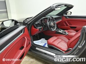 Porsche 911 CARRERA 4S Cabriolet 2020 года из Южной Кореи