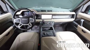 Land Rover Defender 110 D240 S 2020 года из Южной Кореи