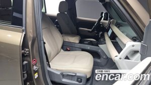Land Rover Defender 110 D240 S 2020 года из Южной Кореи