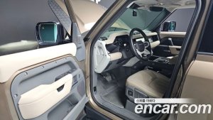 Land Rover Defender 110 D240 S 2020 года из Южной Кореи