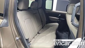 Land Rover Defender 110 D240 S 2020 года из Южной Кореи