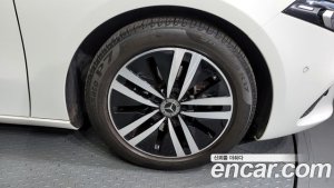 Mercedes-Benz A-Class A200d SEDAN 2021 года из Южной Кореи