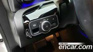 Mercedes-Benz A-Class A200d SEDAN 2021 года из Южной Кореи