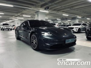 Porsche Taycan 4S 2021 года из Южной Кореи