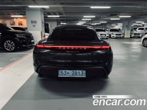 Porsche Taycan 4S 2021 года из Южной Кореи