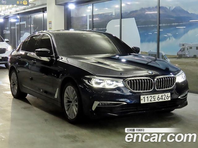 BMW 5-Series 520d Luxury Plus 2020 года из Кореи