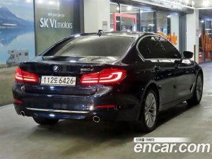 BMW 5-Series 520d Luxury Plus 2020 года из Южной Кореи