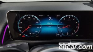 Mercedes-Benz GLB-Class GLB220 2020 года из Южной Кореи
