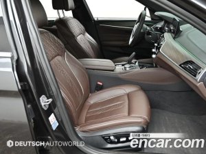 BMW 5-Series 520i M Sport 2020 года из Южной Кореи