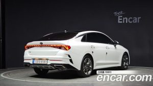 Kia K5 2.0 2021 года из Южной Кореи