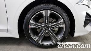 Kia K5 2.0 2021 года из Южной Кореи