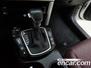 Kia Seltos Бензин 1.6 Turbo 2WD 2020 года из Южной Кореи