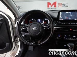 Kia Seltos Бензин 1.6 Turbo 2WD 2020 года из Южной Кореи