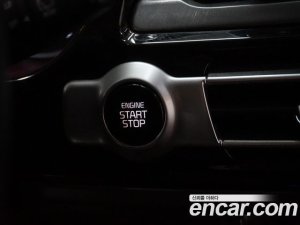 Kia Seltos Бензин 1.6 Turbo 2WD 2020 года из Южной Кореи