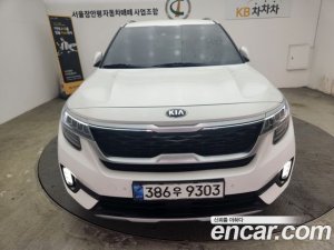 Kia Seltos Бензин 1.6 Turbo 2WD 2021 года из Южной Кореи