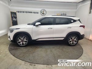 Kia Seltos Бензин 1.6 Turbo 2WD 2021 года из Южной Кореи