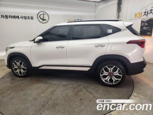 Kia Seltos Бензин 1.6 Turbo 2WD 2021 года из Южной Кореи