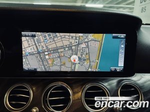 Mercedes-Benz E-Class E220d Avantgarde 2020 года из Южной Кореи