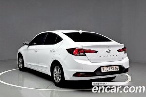 Hyundai AVANTE 1.6 2020 года из Южной Кореи