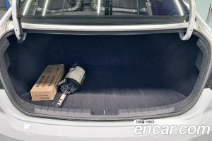 Hyundai AVANTE 1.6 2020 года из Южной Кореи