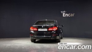 BMW 5-Series 520i Luxury 2020 года из Южной Кореи