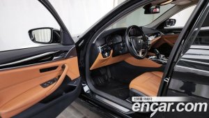 BMW 5-Series 520i Luxury 2020 года из Южной Кореи